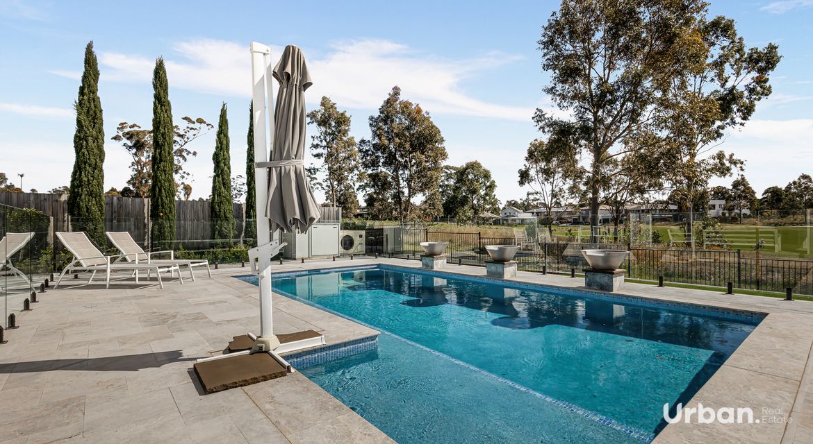 Colebee 26 Medallist Parade