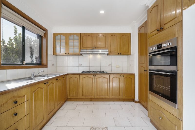 243 Betula Avenue, Mill Park