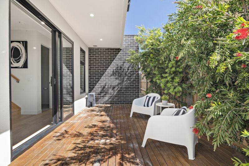 1/411 Murray Road, Preston