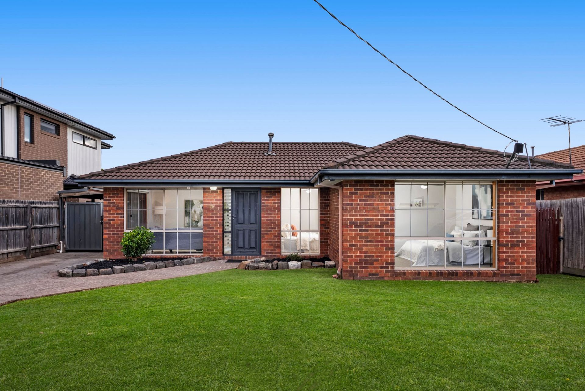 TWO HOMES. ONE TITLE. ENDLESS POSSIBILITIES.