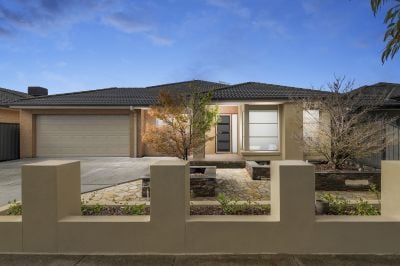 Roxburgh Park 14 Beveridge Drive