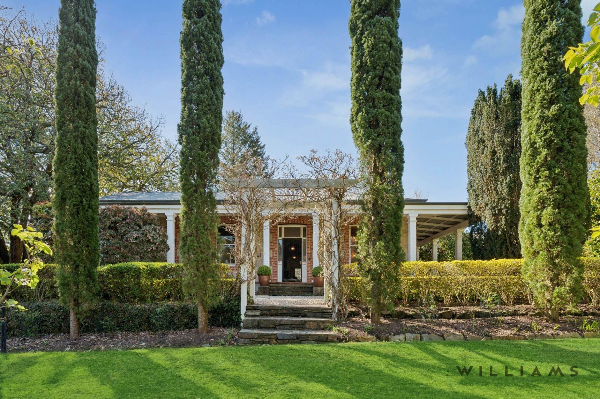 8 Bracken Road Stirling SA, Stirling - Thumbnail 7