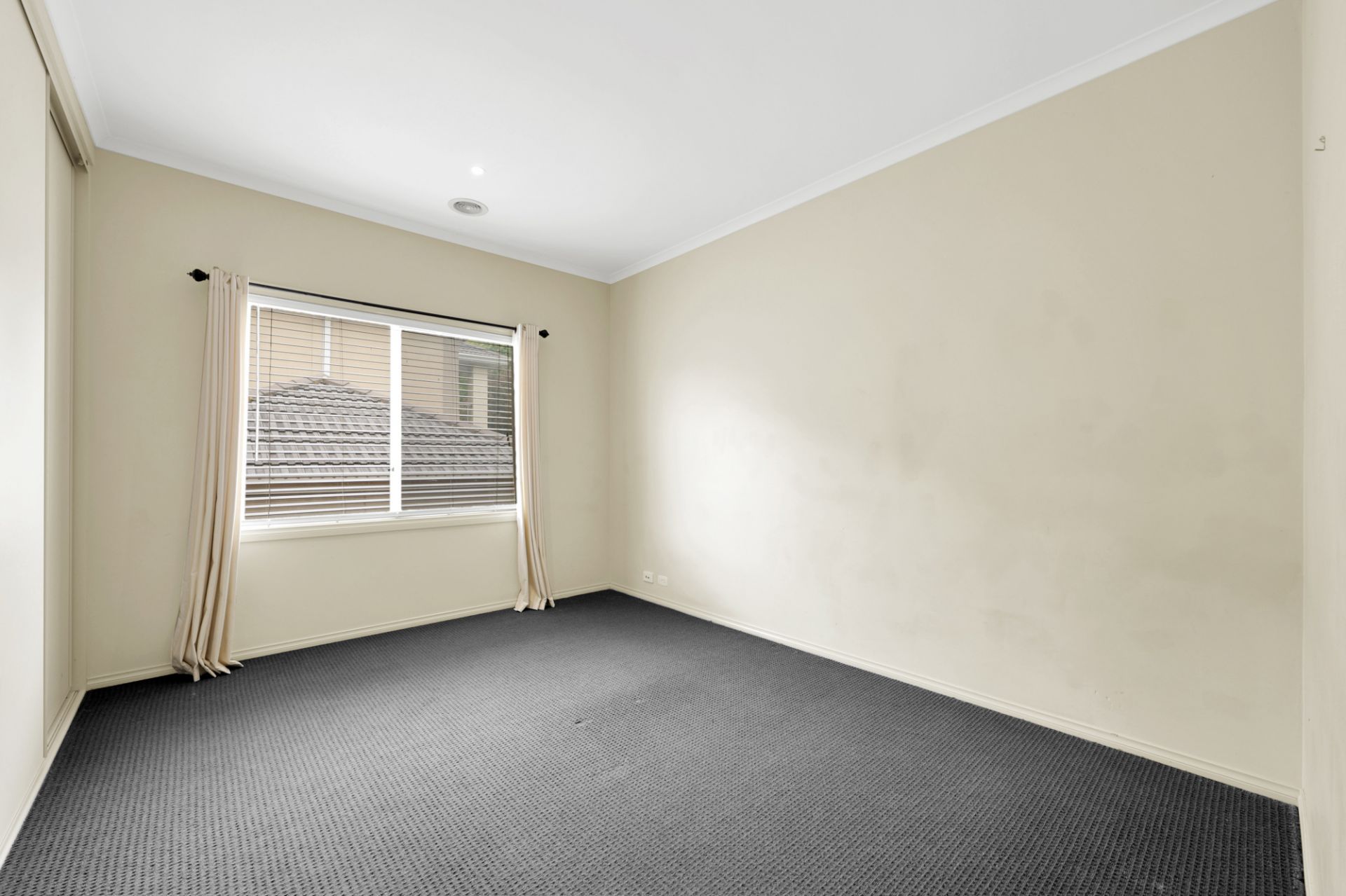 Stylish Home, Great Location