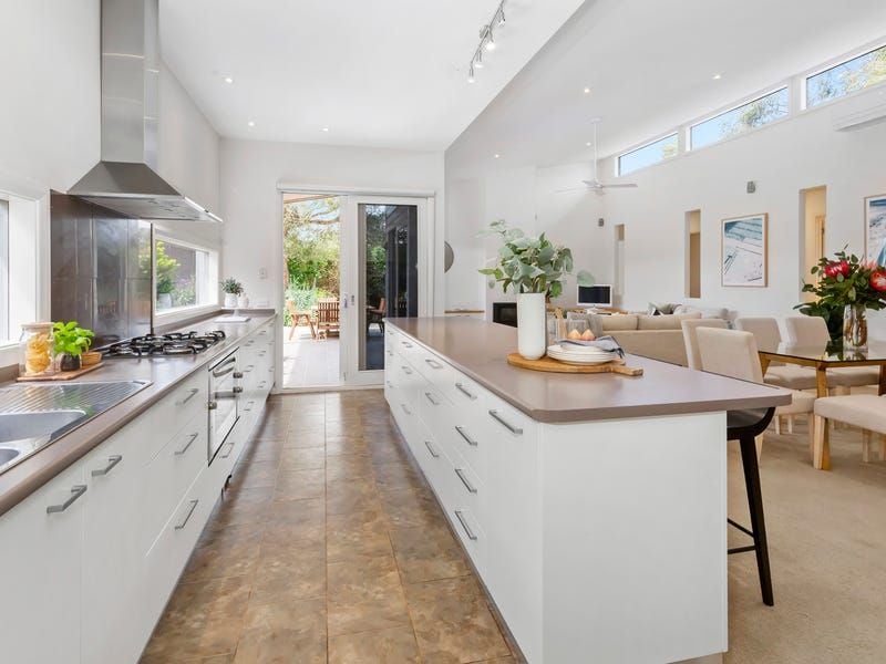 23 Neville  Drive, Rye, Rye - Thumbnail 5