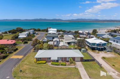6 Vine Street, Hawley Beach, Hawley Beach - Image 1