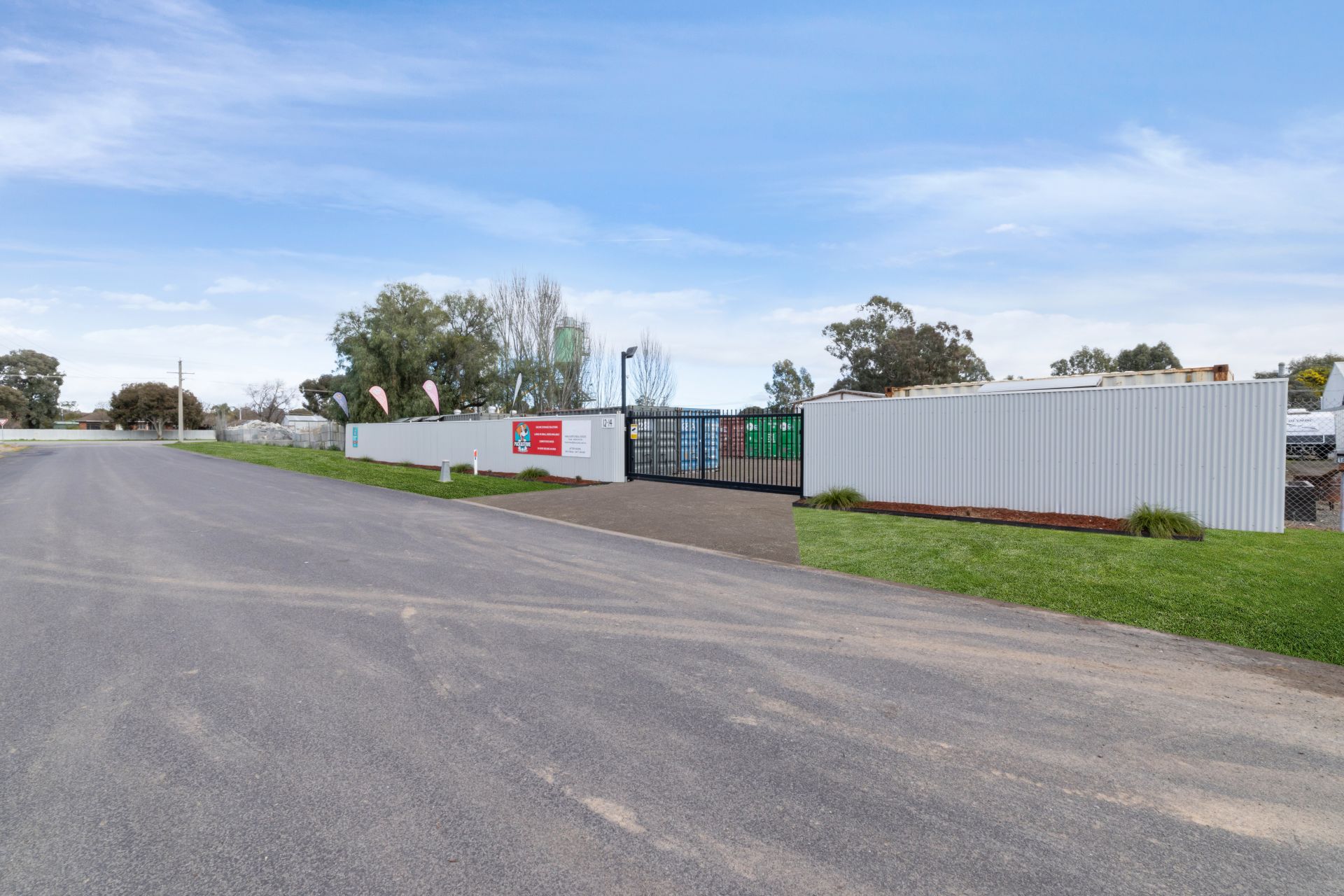 Storage Business And Freehold FOR SALE – 11.6% ROI