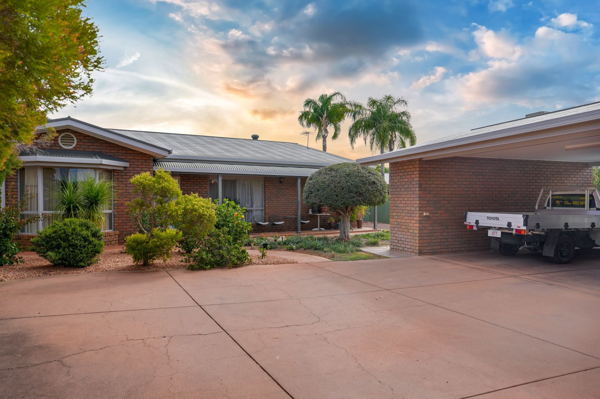 9 Delahunty Court Desert Springs NT, Desert Springs - Thumbnail 4
