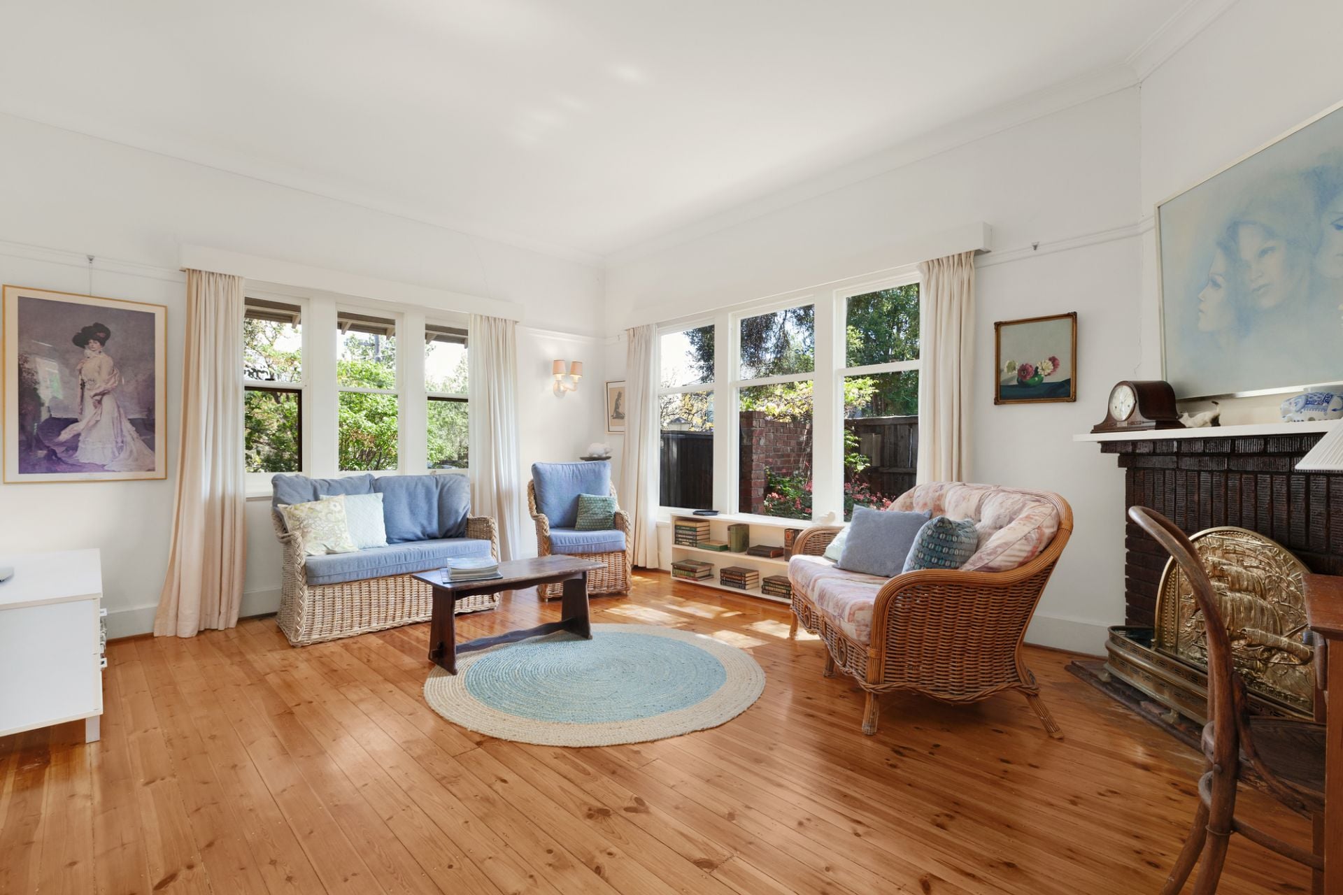 16 Meadow Grove, Deepdene, Deepdene - Thumbnail 5
