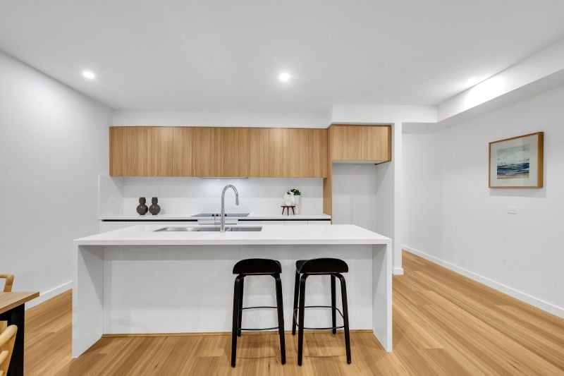 2/98 Cyprus Street, Lalor