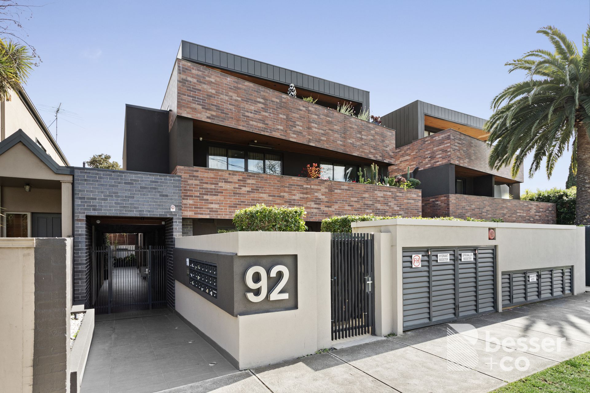 9/92 Hawthorn Road, Caulfield North - Thumbnail 2