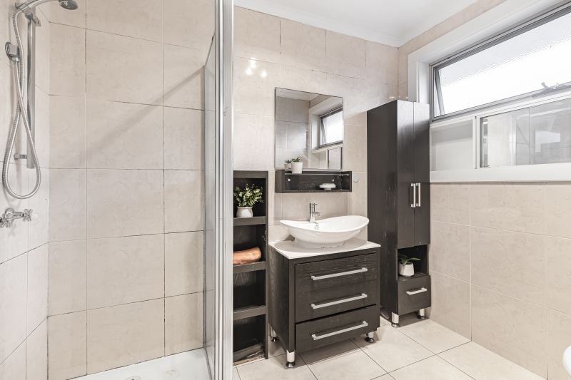 18 Peppercorn Parade, Epping