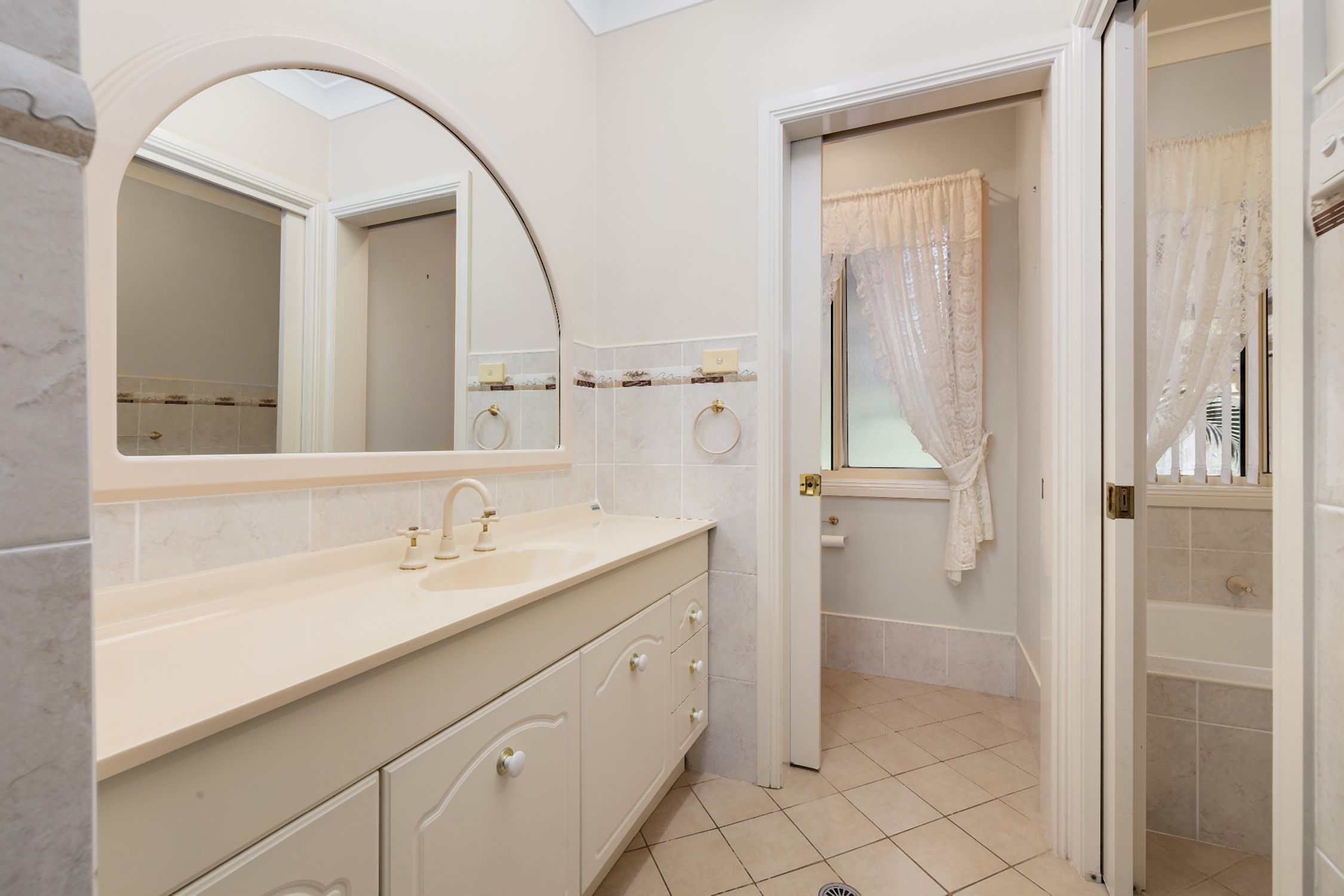 14 Glen Haven Drive, KEW NSW 2439