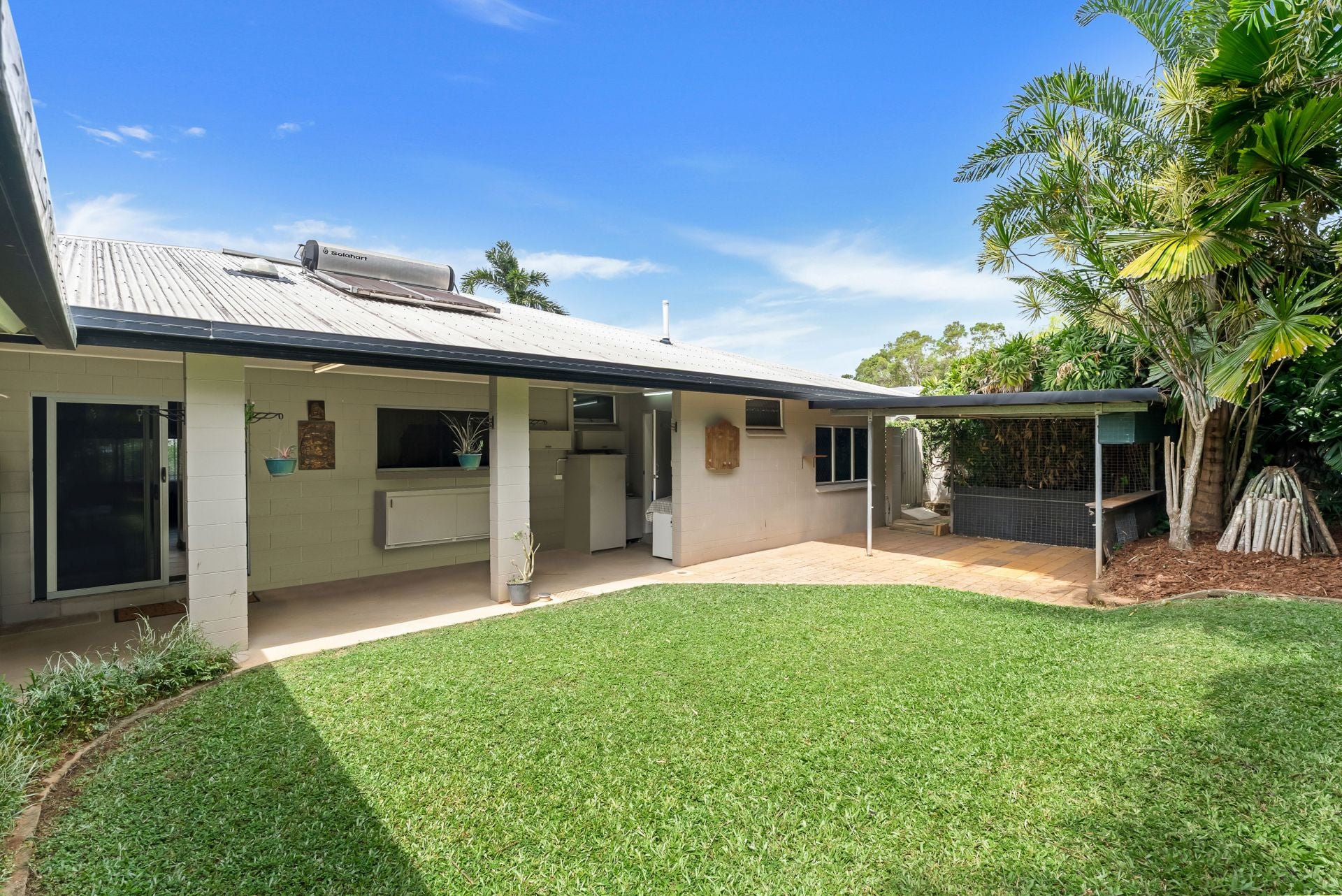 19 Fairview Street, Bayview Heights QLD, Bayview Heights - Thumbnail 6