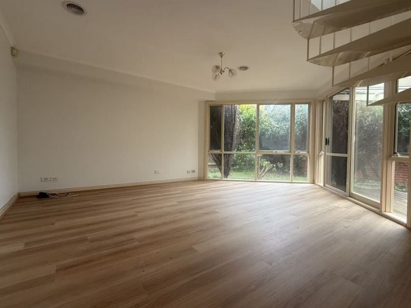 3 McKean Street Box Hill North VIC, Box Hill North - Thumbnail 2