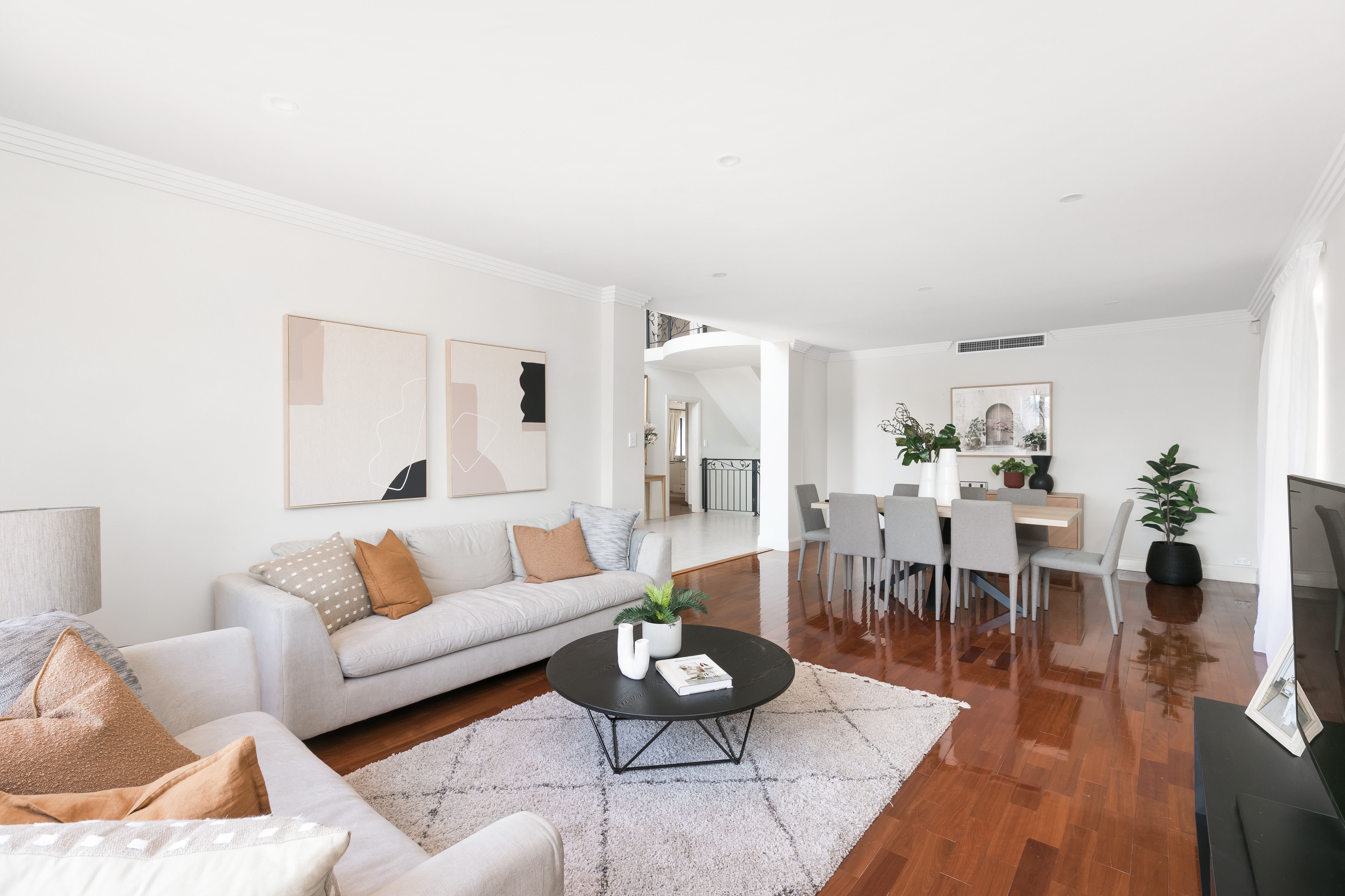 90 Holt Road, TAREN POINT, Taren Point - Thumbnail 5