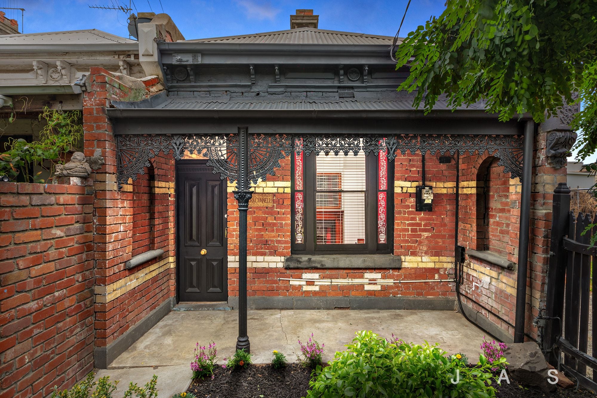 17 Bunbury Street Footscray VIC, Footscray - Thumbnail 2