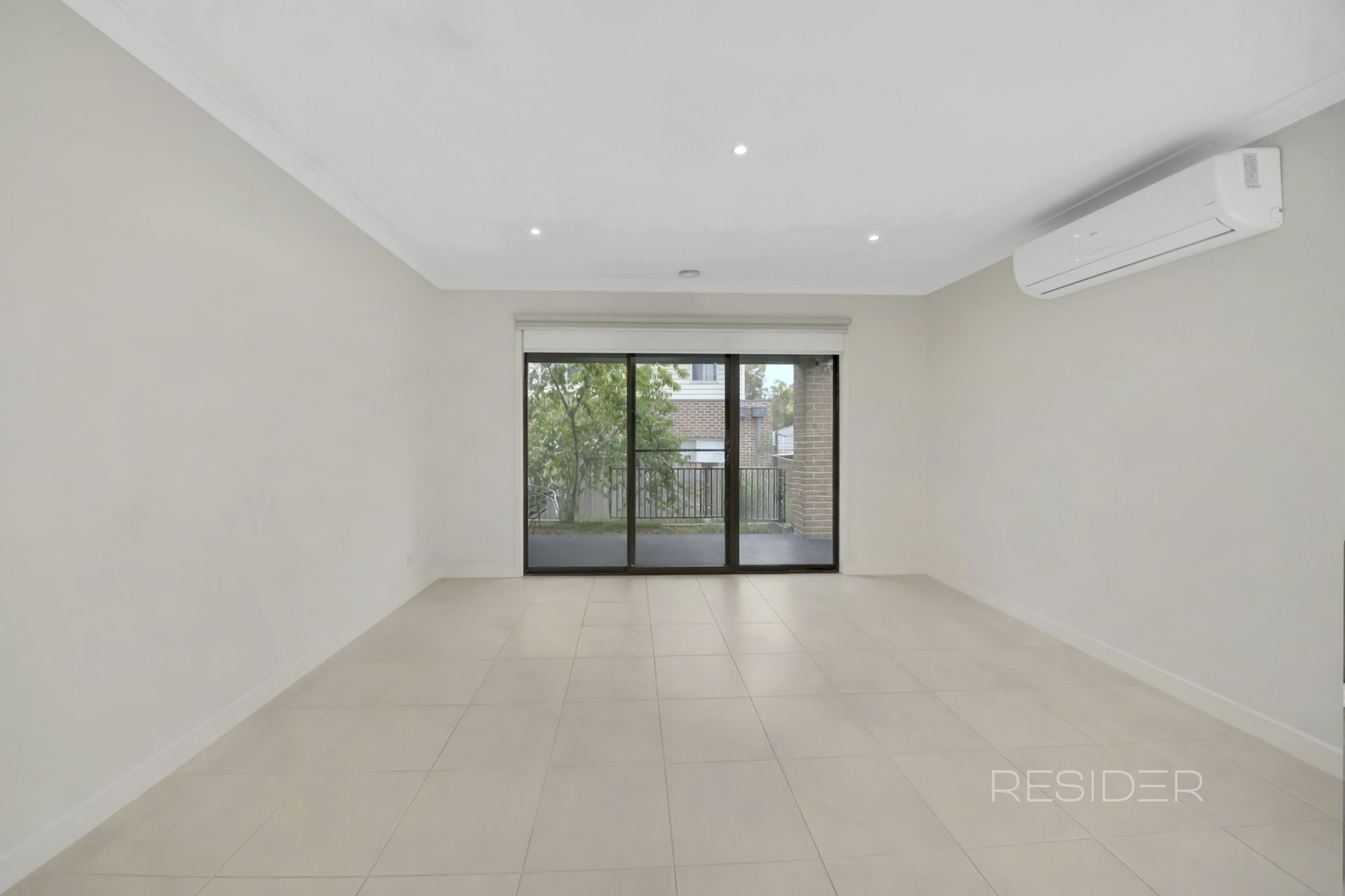 8 Isidore Drive Doreen, Doreen - Thumbnail 4