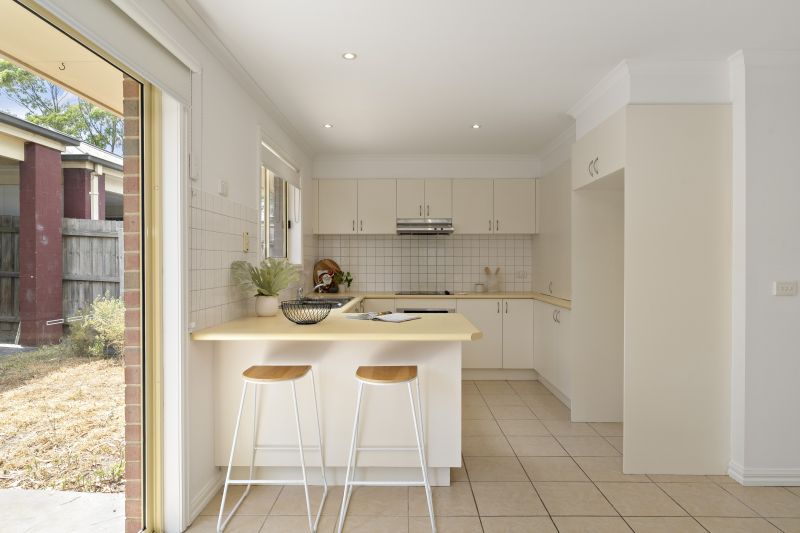 12 Bellbird Drive, Whittlesea