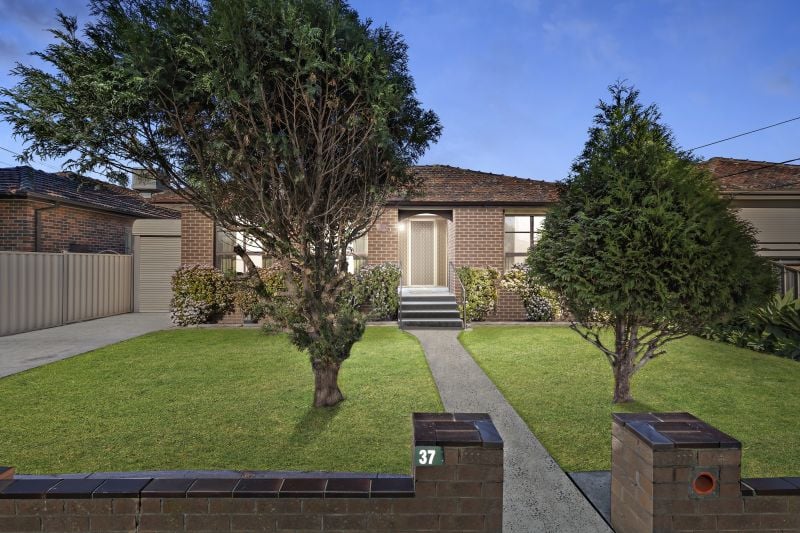 37 Elizabeth Drive, Lalor
