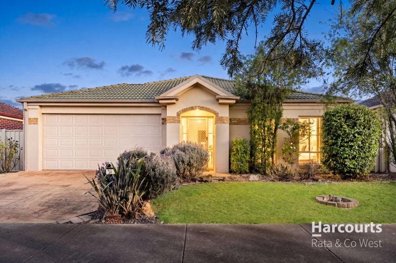 34 Blakeville Drive, Caroline Springs