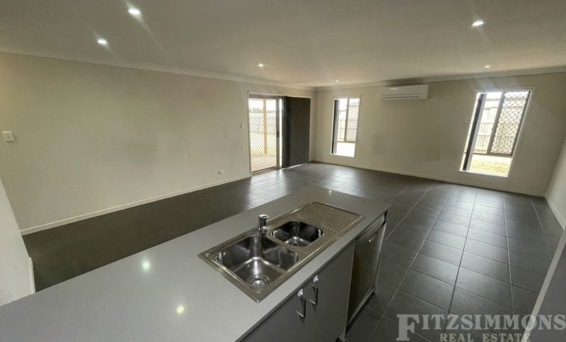 70 Gosden Drive, Dalby, Dalby - Thumbnail 5