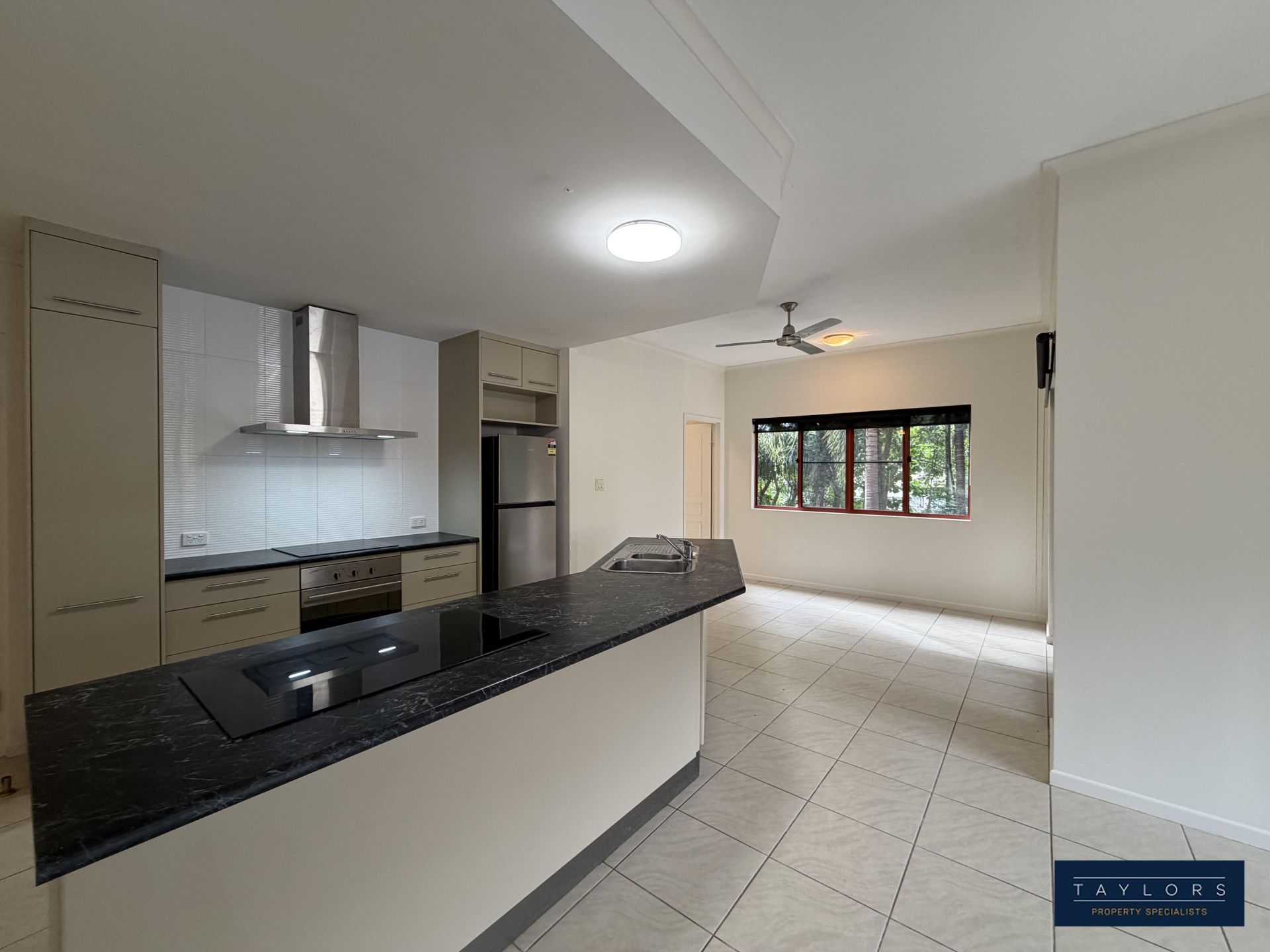 1/11 Maeva Street Jubilee Pocket QLD, Jubilee Pocket - Thumbnail 2