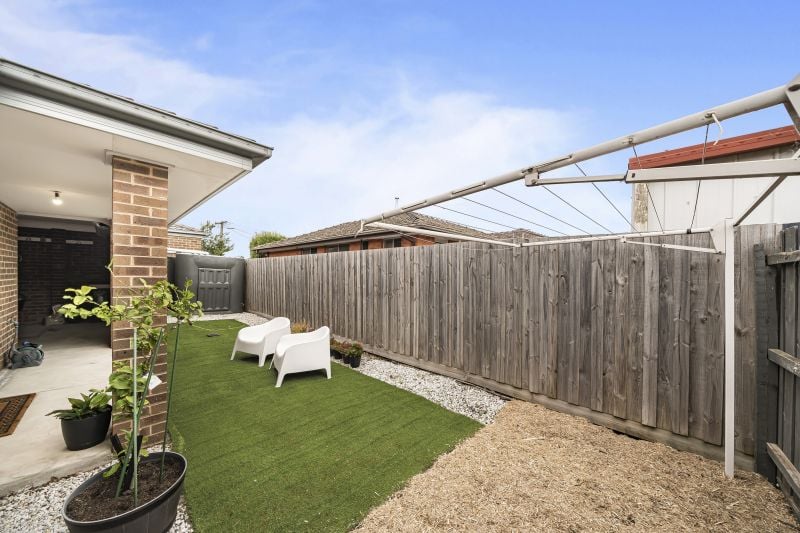 4/13 Clarke Street, Thomastown