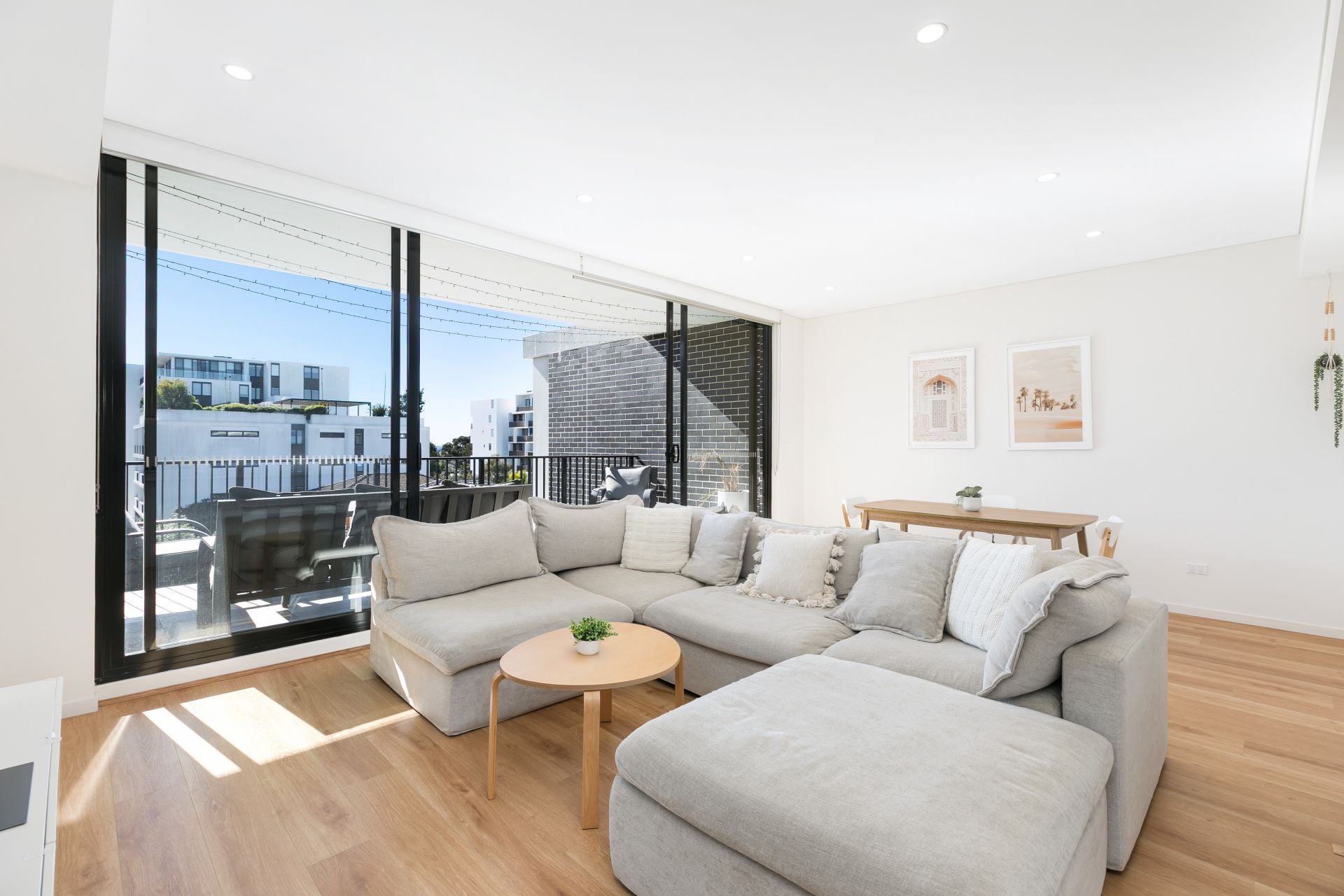 410/3 Pinnacle Street, Miranda, Miranda - Image 1