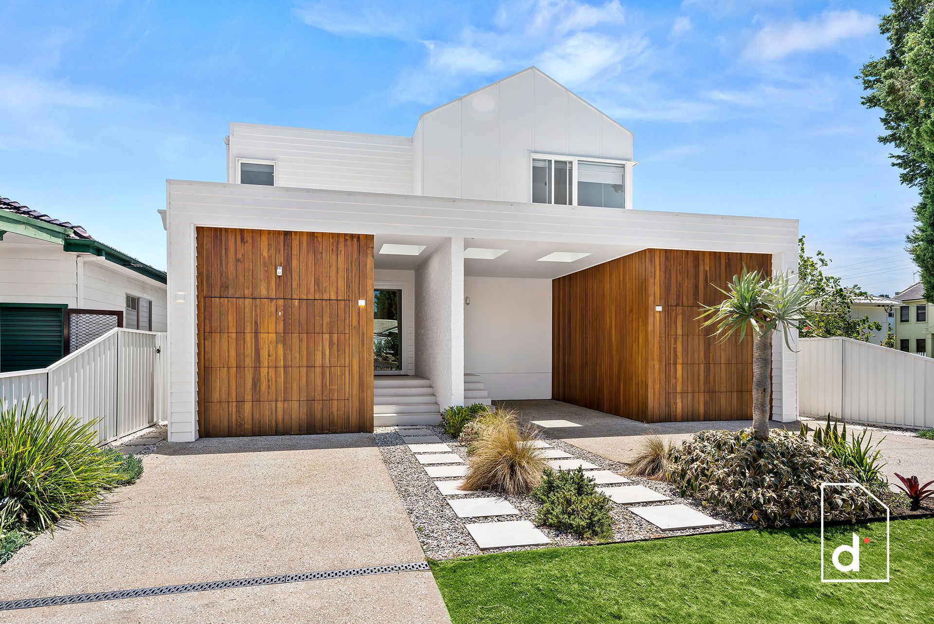 18B Lake Parade, East Corrimal NSW 2518