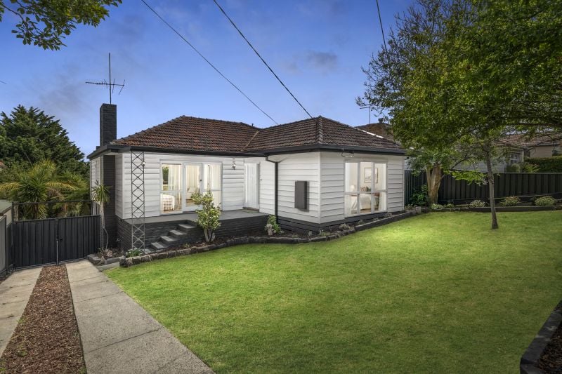 23 New Road, Oak Park