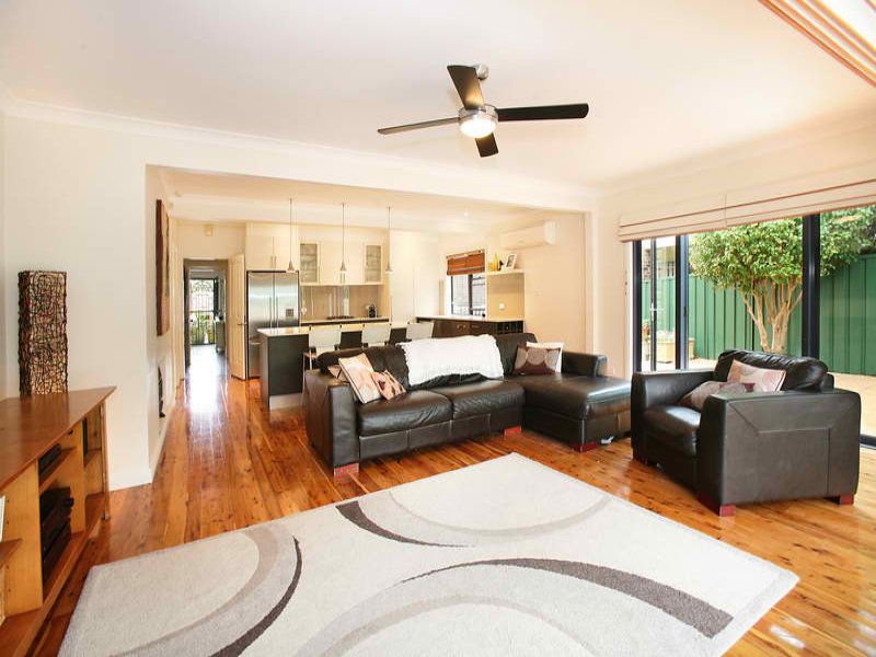 38 Vista Street, CARINGBAH SOUTH, Caringbah South - Thumbnail 3