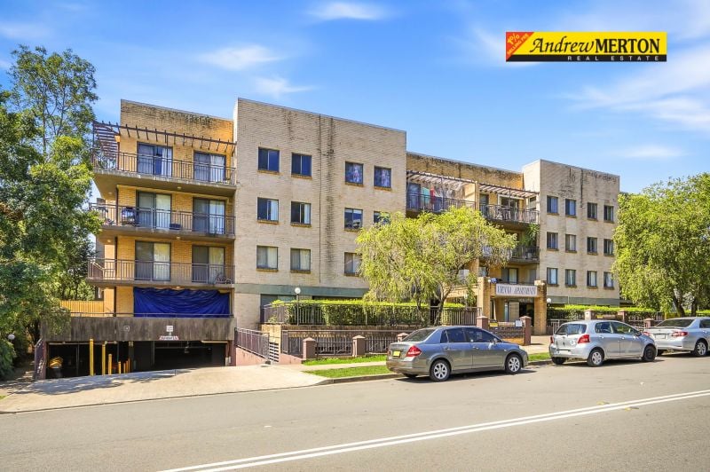 10/5-9 Fourth Avenue, Blacktown