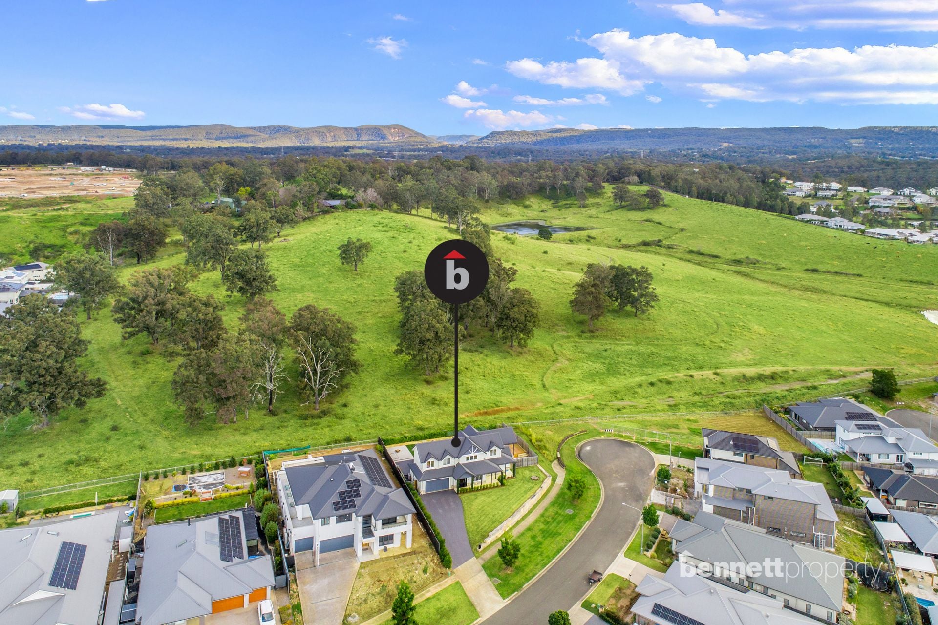 67 Contour Way, North Richmond - Image 1