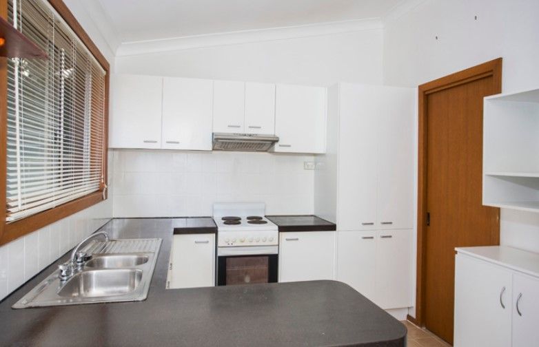 2/16 Popes Road, Woonona, NSW 2517, Woonona - Thumbnail 2