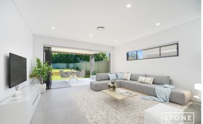 Toongabbie 9 Calaby Street