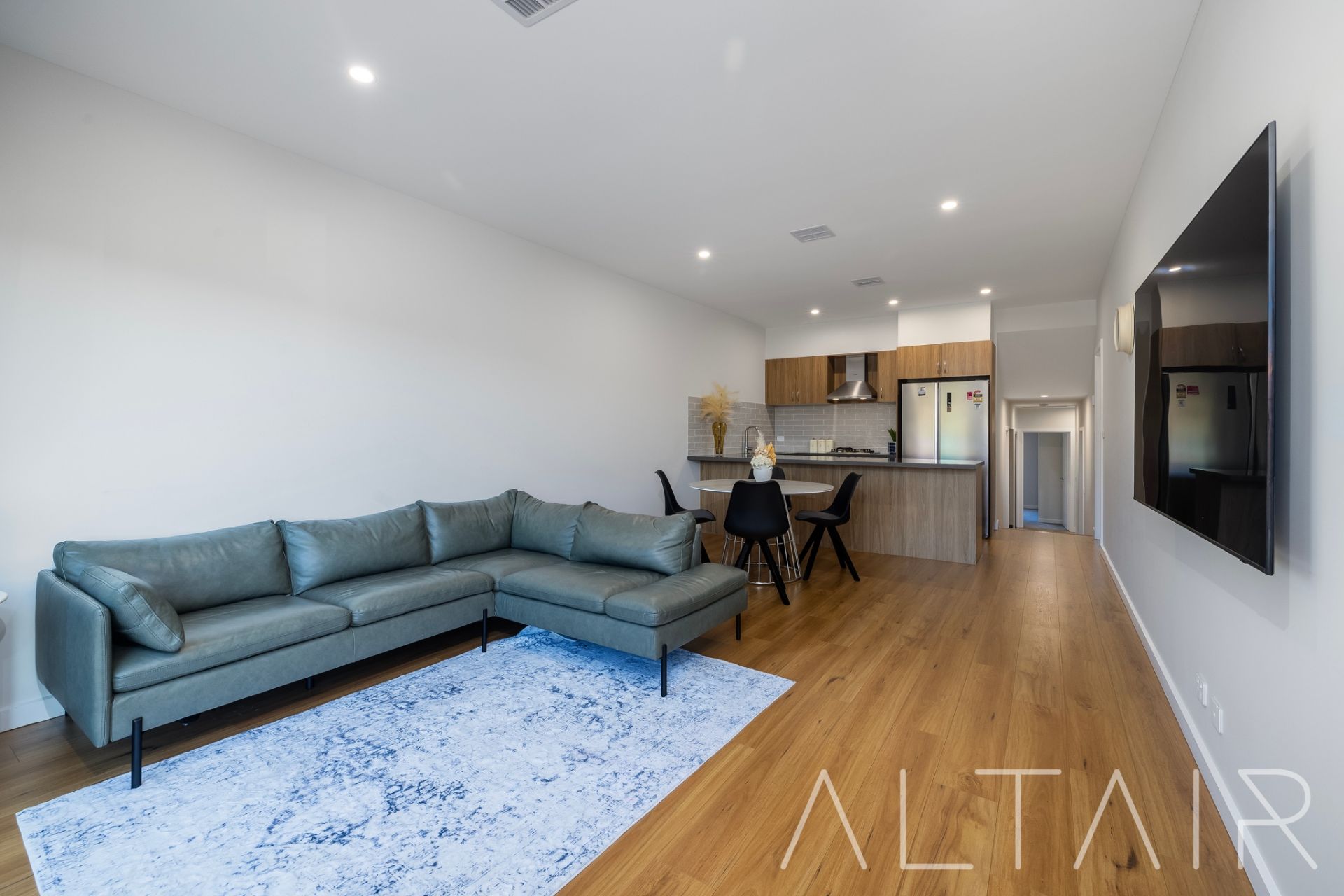 5 Duchesne Street, Whitlam, ACT, Whitlam - Thumbnail 4