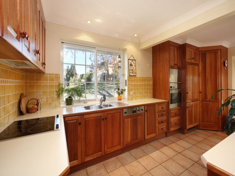 78 Fernleigh Road Entry Via Alkira Place, CARINGBAH SOUTH, Caringbah South - Thumbnail 6