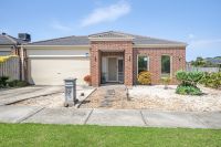 13 Redgum Avenue, Carrum Downs VIC
