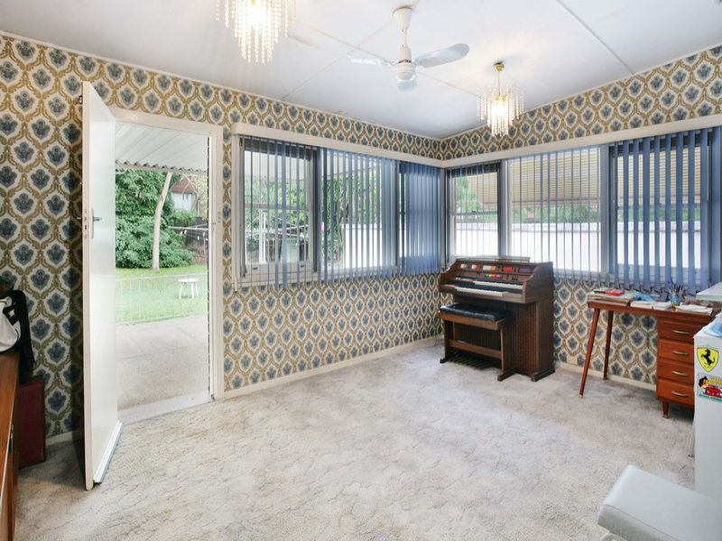 22 Clio Street, SUTHERLAND, Sutherland - Thumbnail 4