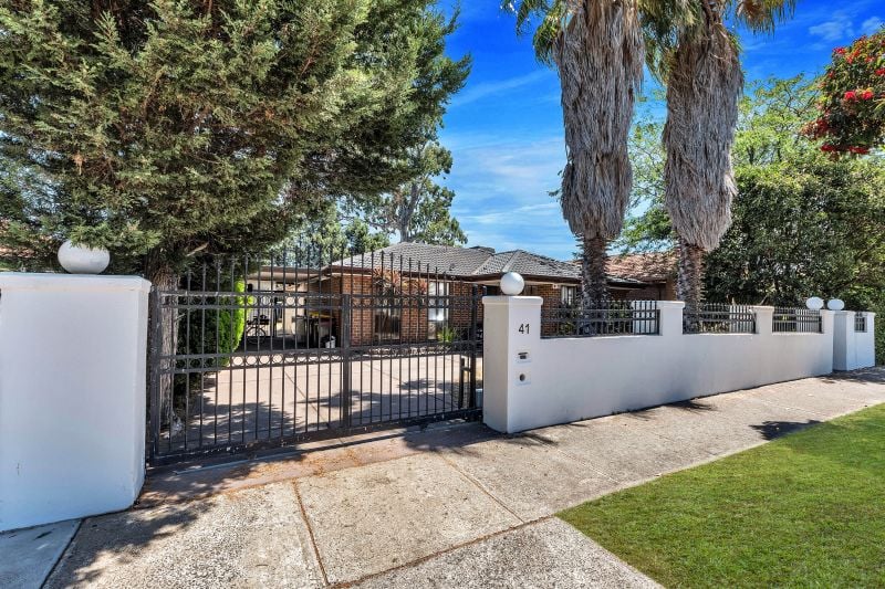 41 Grenda Drive, Mill Park