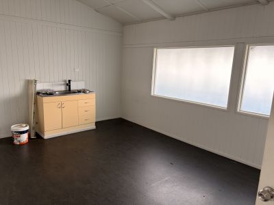 CHARACTER OFFICE IN THE HEART OF THE GABBA