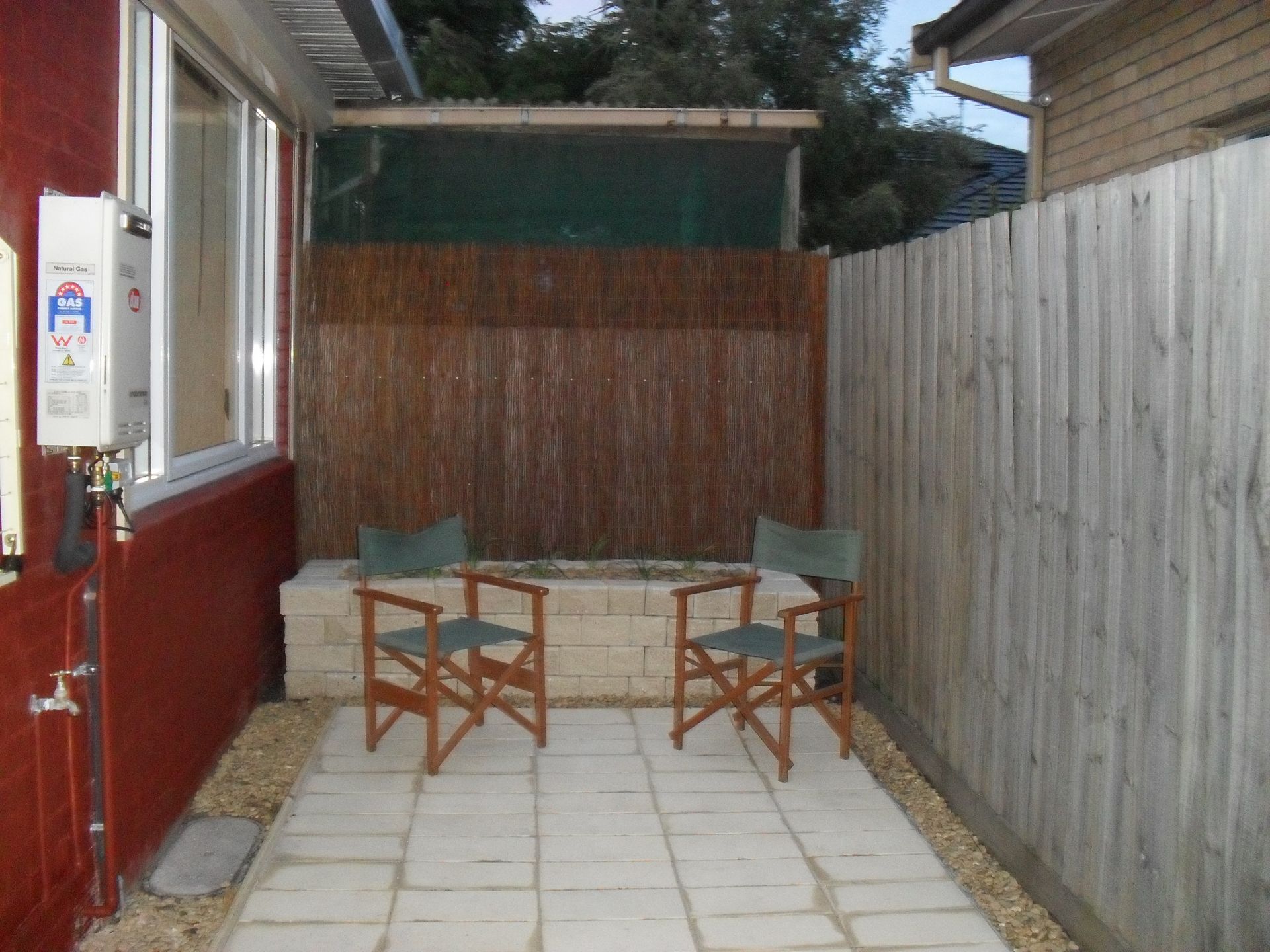 Stylish Renovated Unit in Prime Location – Walk to Northland!