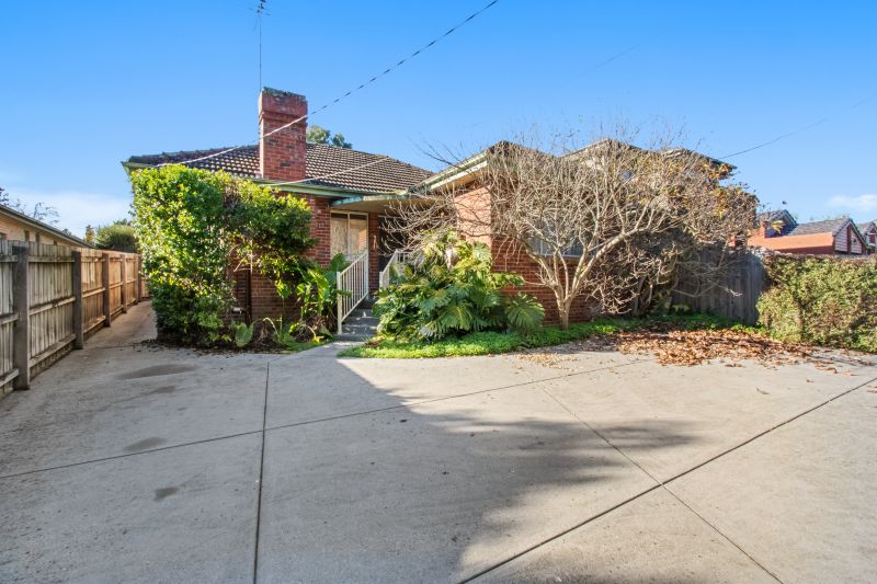 13 Griffiths Street, Reservoir