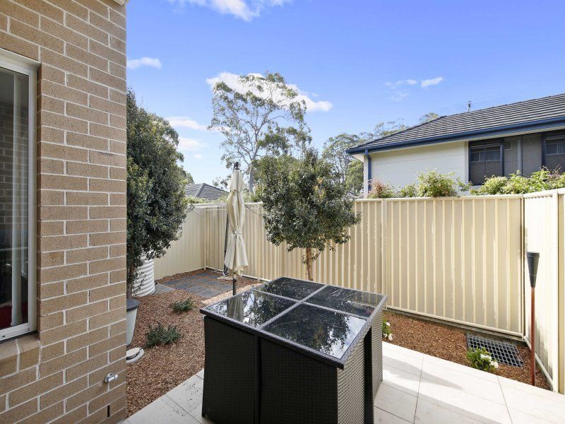 2/17 Jacaranda Road, CARINGBAH, Caringbah - Thumbnail 2