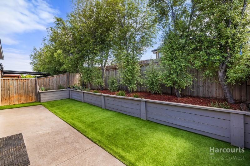 12 Versteegen Street, Fraser Rise