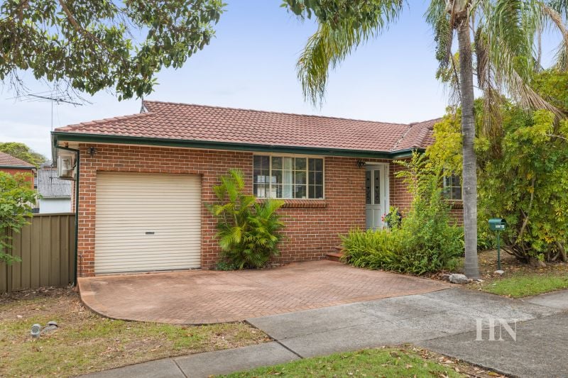 21 Coonong Road, Concord West