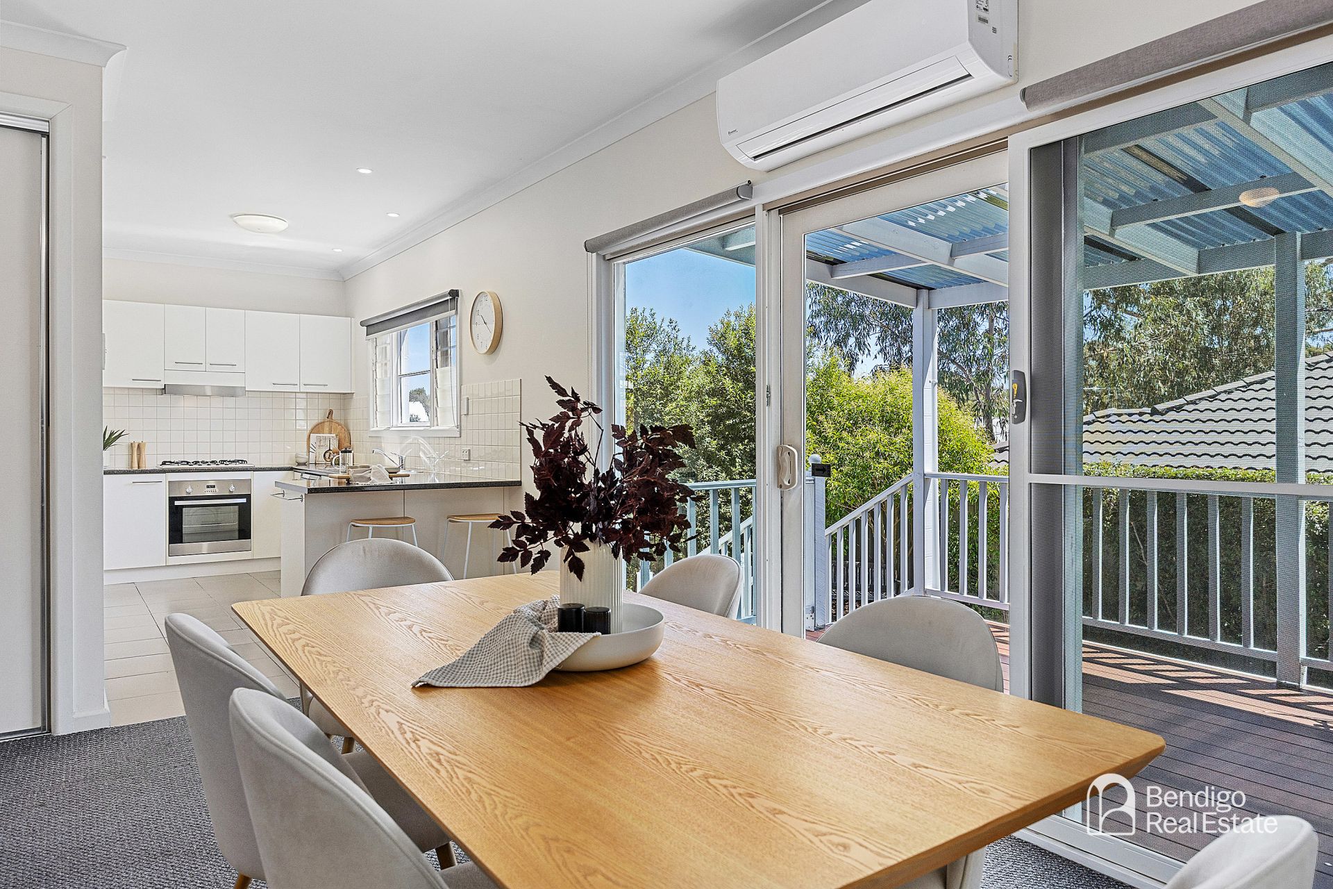 413 Napier Street White Hills VIC, Hills - Thumbnail 5