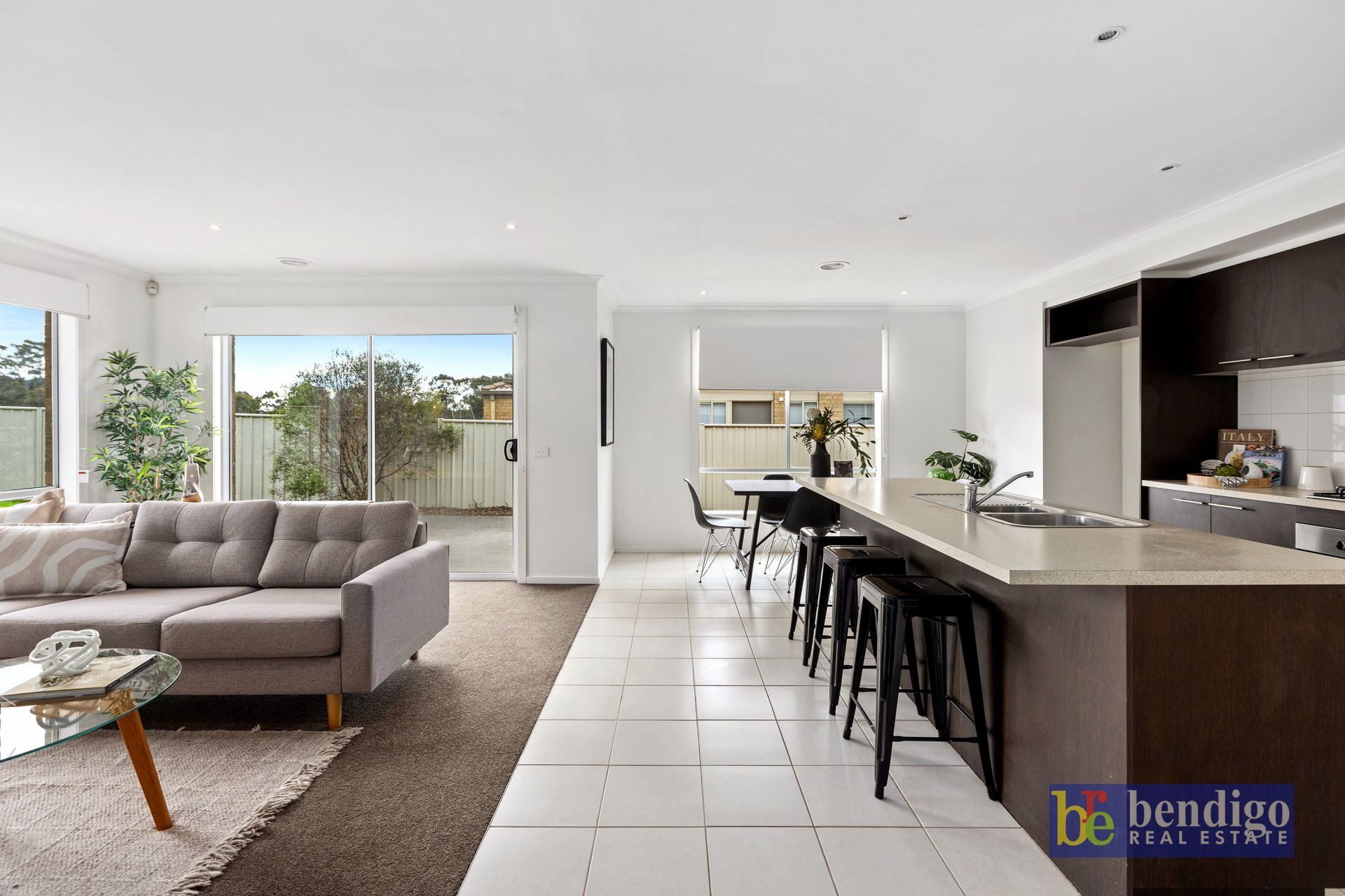 14 Mulga Avenue Epsom VIC, Epsom - Thumbnail 3