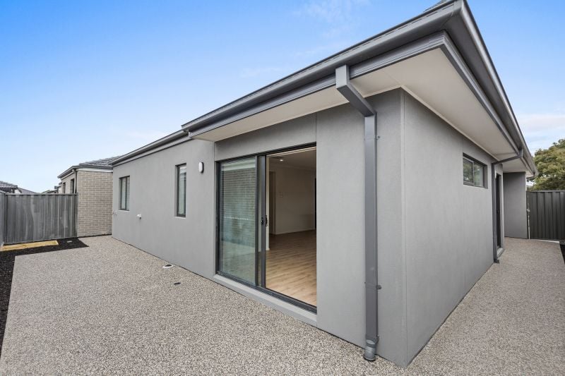 8 Playles Way, Wollert