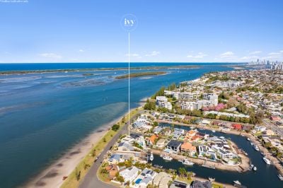 Blue-Chip Opportunity in Prestigious James Cook Esplanade, Hollywell